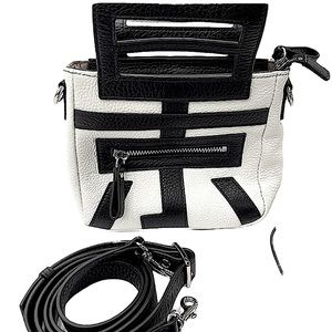 🛍️ NWT Japan Himeji Kanji Handcrafted Leather Mini Crossbody